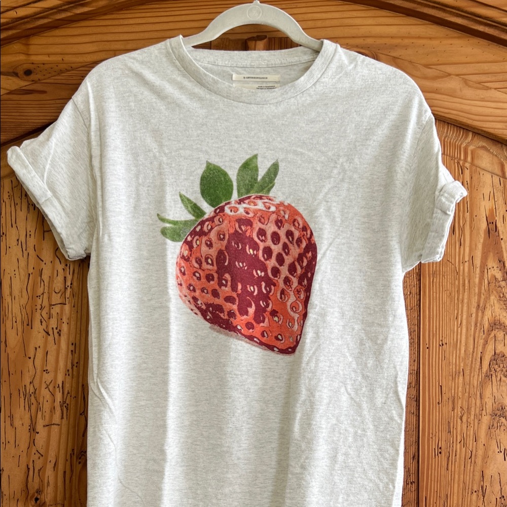 Anthropologie Light Gray Kids Tee with Strawberry Design
